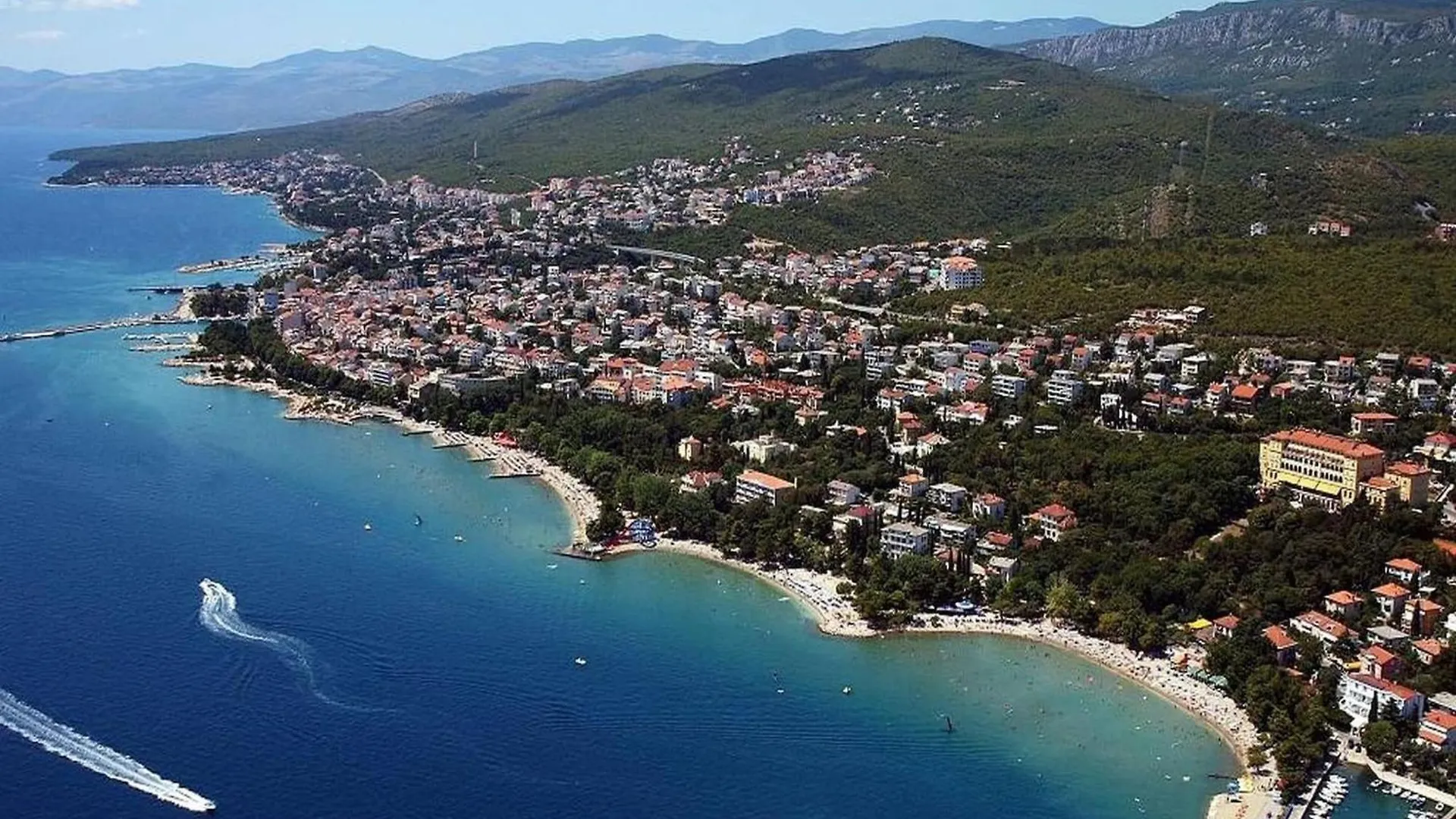 Studio Apartment With Swimming Pool And Sea View ! Dramalj