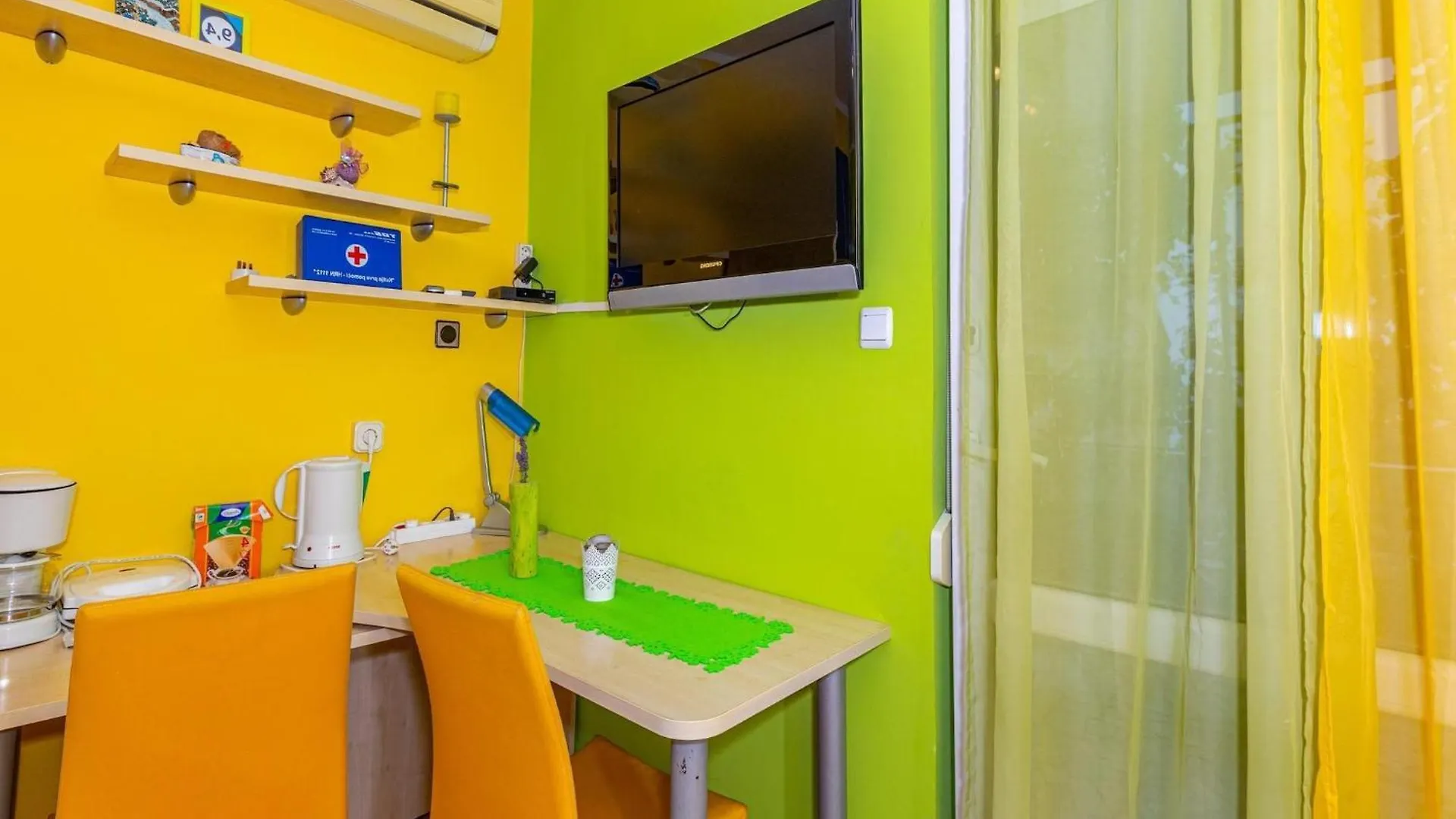 Studio Apartment With Swimming Pool And Sea View ! Dramalj