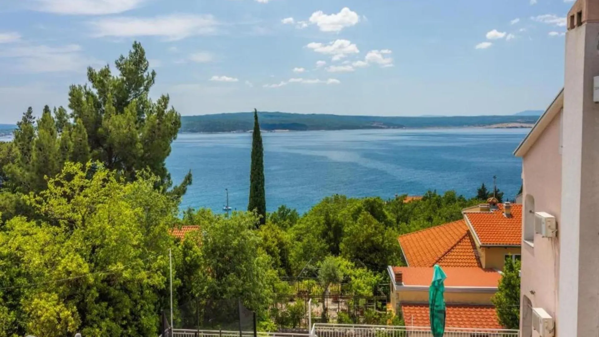 Studio Apartment With Swimming Pool And Sea View ! Dramalj